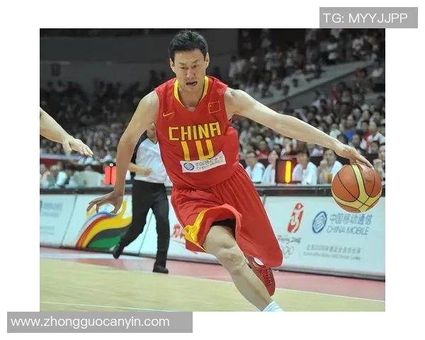 李楠透露中国男篮阵容：易建联领衔，新秀郭艾伦入选